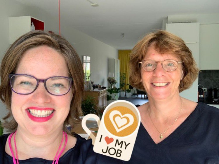 IreneGCJanssen's tweet photo. Weer een super toffe BIG WHY - VIP dag erop zitten!
@TrudyVeninga verbindt politiek zonder spelletjes met plezier in het vak.
Volg deze changemaker als zeker als je betrokken bent bij of geïnteresseerd bent in de politiek!
#lovemyjob #changemaker #beethechange #bigwhy https://t.co/QNwWdCqm53