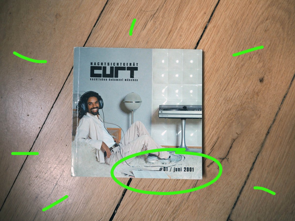 Oid samma! 20 Jahre curt in München! 🤓
Danke an alle passionierten Idealisten, kreativen Enthusiasten und fantastische Fantasten, die mit uns Magazine gestalten, unser Tun begleiten und unterstützen. Mit den besten Grüßen an alle Klolektüren-Fans da draußen!