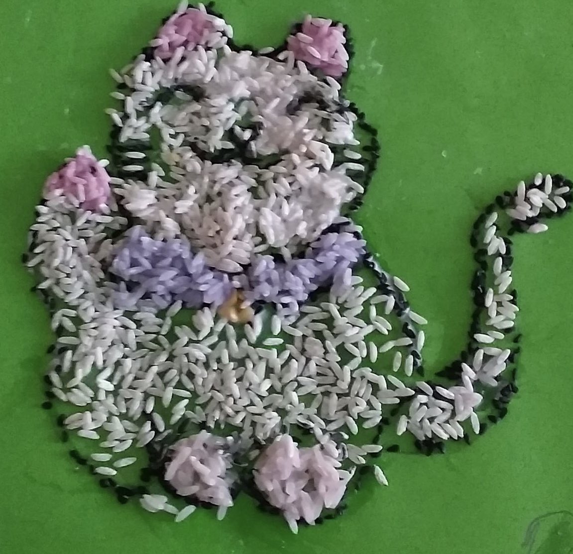 Art is about experimenting different mediums. Pact Art students of grade 3-5 created animal paintings made out of pulses and grains in their art session. <a href="/Fatima_Martin/">Fatima Martin</a> <a href="/ShettySampoorna/">Sampoorna Shetty</a> <a href="/nmsprimary/">GNMS_PrimaryGeNext</a>