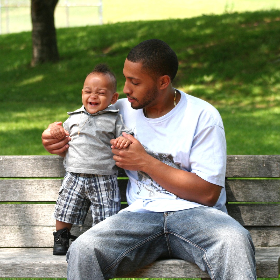 BraswellKenneth's tweet photo. Looking for a great gift #FathersDay gift for #DAD?We're excited about the POPS sweatshirt by HATCH as mentioned in #NYPost! A portion of the proceeds benefit dads part of our #DaddyDiaperDrive! Thanks for partnering with us 2 years in a row HATCH! https://t.co/EMYKO4cWGV https://t.co/mm9lbMjJ66