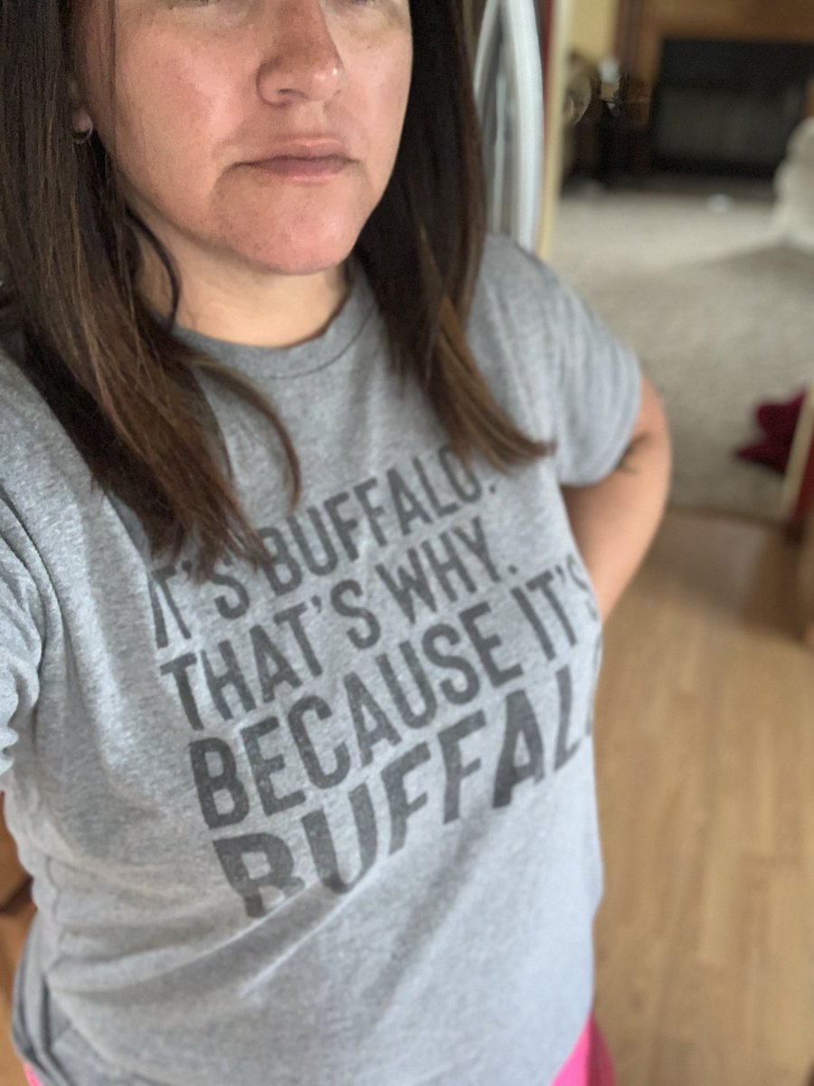 kari_n1979's tweet image. Happy #26Tuesdays!! In honor of scoring tix to the WFB game in Buffalo, I pulled out my favorite @26shirts of all time. We still ❤️ #FitzMagic