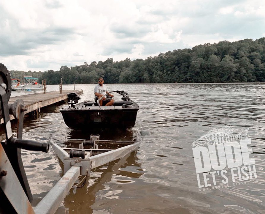 dude_lets_fish's tweet photo. Launching a boat with some boat ramp etiquette video is up‼️🎥 Like and subscribe... do it for the kids!!  #dudeletsfish #boatramp #boatrampetiquette #summertime #bassfishing #jonboat #smithmountainlake 
https://t.co/2goUiztZSM https://t.co/s43O4el803