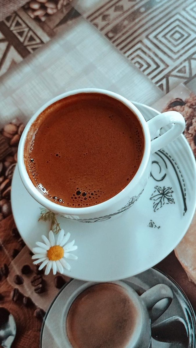 İşler bitmiyor yoruldum...mola zamanı😀👍