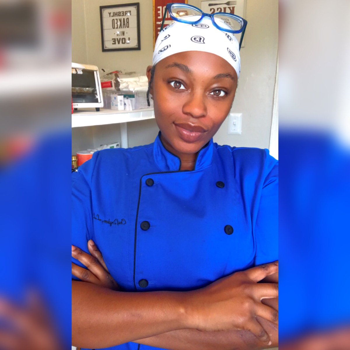 MissMaux's tweet photo. Head Honcho 👩🏾‍🍳🍽💙✨ #ChefDryden https://t.co/SGuB660enM