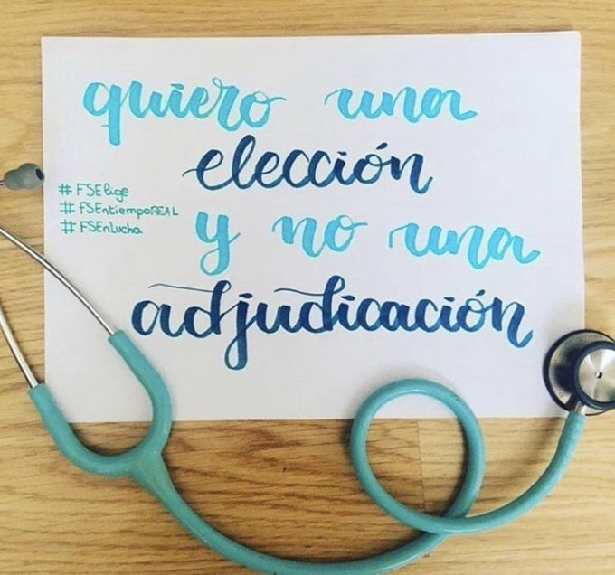 doctorneyro's tweet photo. Yo José Luis Neyro #ginecólogo #R1 n #año1981 apoyo a #colegas y #concentración del #martes08dejunio por elección de #plazadigna.
Escuche a los compañeros,
@CarolinaDarias #FSEunida #8Jsanitario #FSEdiceNO #EleccionDePlazasEnTiempoReal #FSEconGarantias
https://t.co/BnTr0eItLM https://t.co/mPj67vOy5r