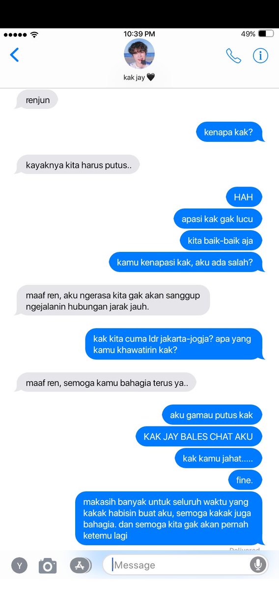 luneiress's tweet photo. --i miss u, I'm sorry.
 jaeren/jayren au. 🌙

rj yang diputusin tiba-tiba sama jh karena jh mau kuliah di luar kota,  terus pas rj lulus gataunya rj masuk ke PTN yang sama kayak jh dan satu fakultas pula, sayang pas pertama kali ketemu lagi, ternyata jh udah punya pacar baru. https://t.co/GQXe2DHRaJ