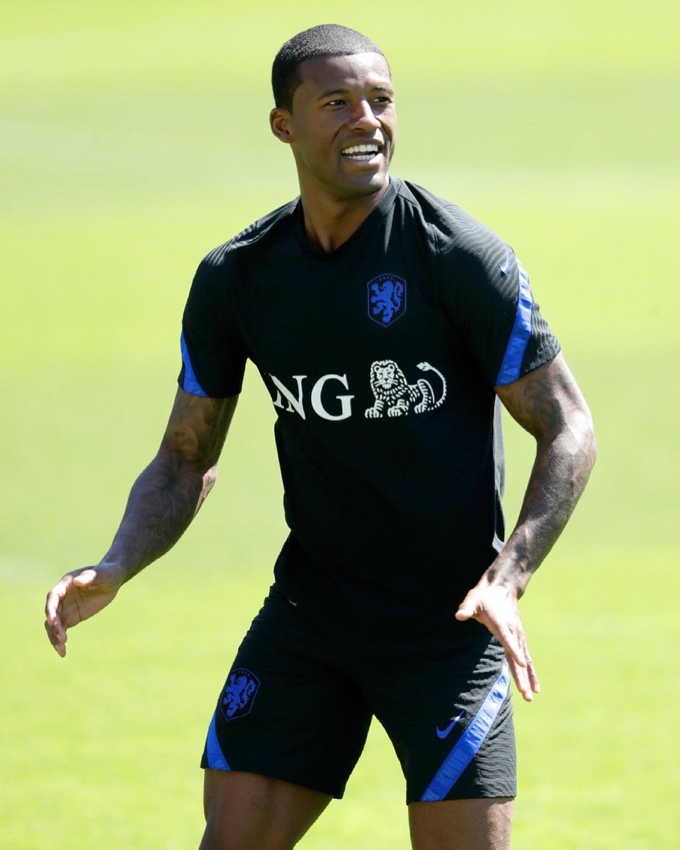 Gini Wijnaldum tweet media