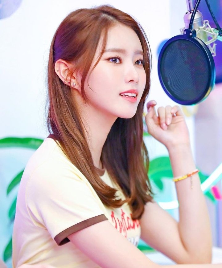 #먼데이 #김지민 #Weeekly