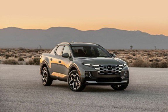 ImaVeggie's tweet photo. Never have I thought about getting a truck until now.
I’d prefer the Hyundai Santa Cruz b/c it’s smaller &amp; looks less like a truck. They’re not even calling it a truck; it’s a Sport Adventure Vehicle.
It’ll be more expensive than the Ford Maverick but comes w/ a better warranty. https://t.co/pvXnliJ4Vb