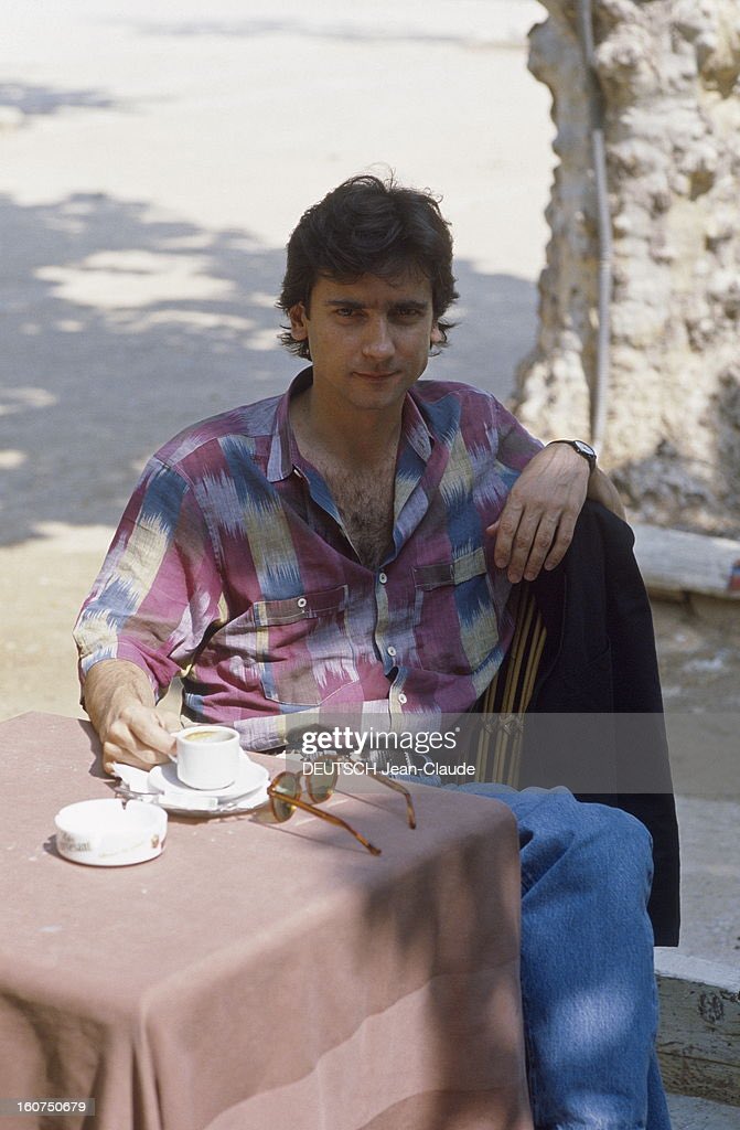 Happy 66th birthday to griffin dunne! 