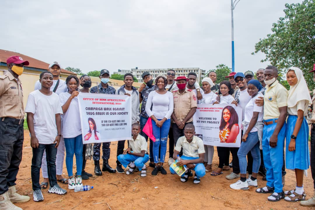 missafriculture's tweet photo. Campaign walk against Drug abuse in Ilorin #ahealthyfuture by Queen Temitope Odesola, winner of Miss Africulture International 2020.
#KeepitOn https://t.co/OY2wzUyYIz