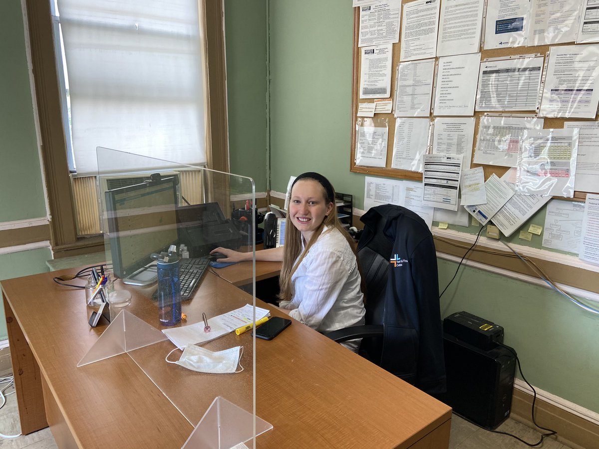 JCCofRP's tweet photo. Meet Malkie, our incredible MCCAP champion
Since its launch in Feb 2020 #MCCAP has handled nearly 5,000 cases, saving New Yorkers $300 million in healthcare costs. @Dromm25 @Powers4Queens @NYCSpeakerCoJo @eric_ulrich enhance #MCCAP’s funding to $750K so we can help even more! https://t.co/OKVAKlmymf