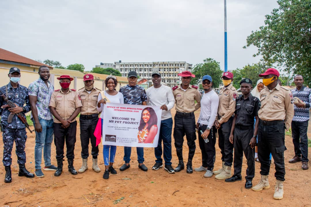 missafriculture's tweet photo. Campaign walk against Drug abuse in Ilorin #ahealthyfuture by Queen Temitope Odesola, winner of Miss Africulture International 2020.
#KeepitOn https://t.co/OY2wzUyYIz