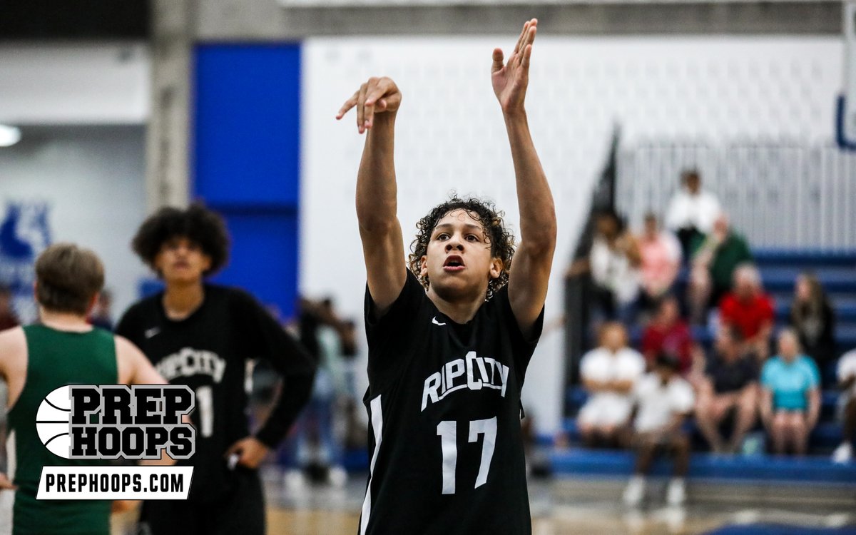 "NHR State Tournament: Under-The-Radar Standouts"

Seven sleeper prospects who stood out over the weekend at #NHRState! <a href="/NorthstarHoops/">Northstar Hoops</a> <a href="/PHCircuit/">Prep Hoops Circuit 🏀</a> 

prephoops.com/2021/06/nhr-st…

Photo: <a href="/NorthstarAlex/">Alex Conover 🏀📷</a>