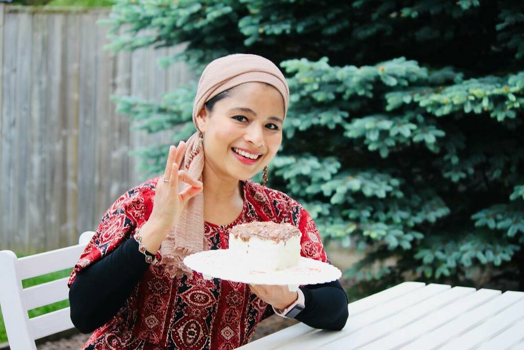 thasneen's tweet image. Bread Cake. Easiest &amp;amp; yummiest cake made with just 4 ingredients!
*
*
#cake #breadcake #easyrecipes #cakerecipe #instacake #dessert #easydessert #4ingredientcake #hijabi #blogger #youtuber #cakesofinstagram #breadrecipe #easycakes #quickfix #diy #homemadecake