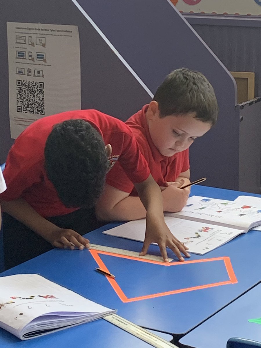 TerraceRoad's tweet photo. #TRPFoxes learnt all about perimeter today. We worked in pairs and used rulers to measure and calculate the perimeter of some colourful shapes in class! #TRPmath https://t.co/CJZXM5QqKw