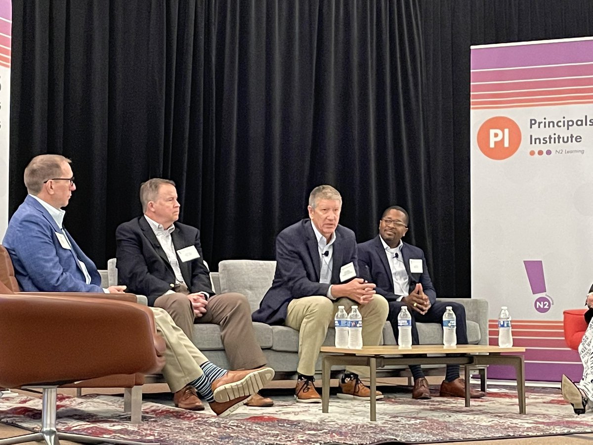 l_koehler's tweet photo. @GCISD represented at Principals’ Institute as @robinryan_gcisd shares his leadership journey. @N2Learning @TESHilcher @DrTMorris #PI9
#PI10 https://t.co/aP5kzH1w0r