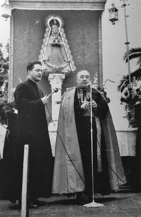 8 de Junio de 1919 #TalDiaComoHoy           MONUMENTO A LA CORONACIÓN DE LA VIRGEN DEL ROCÍO    
lasevillaquenovemos.com/2016b/rbueno.h…
#Sevilla #Rocio #RomeriadelRocio