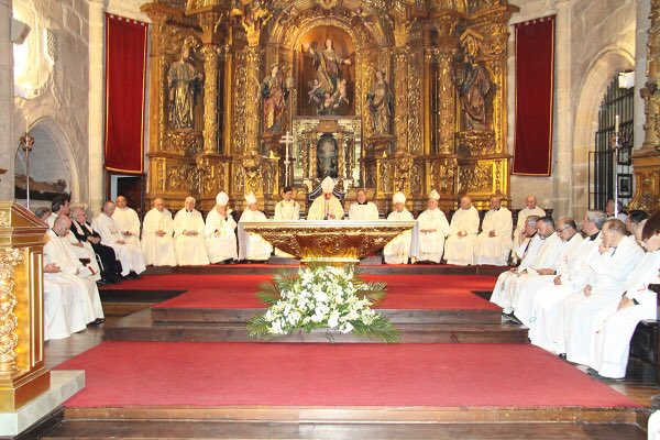 Auxiliadora en Mérida tweet media