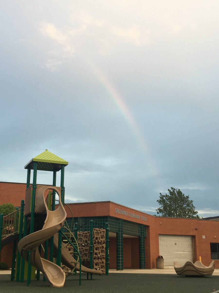 Beautiful Rainbow over Greenbrier yesterday! Thanks, <a href="/cgazdic1/">Christopher Gazdic</a> for the picture! #Greenbrier25