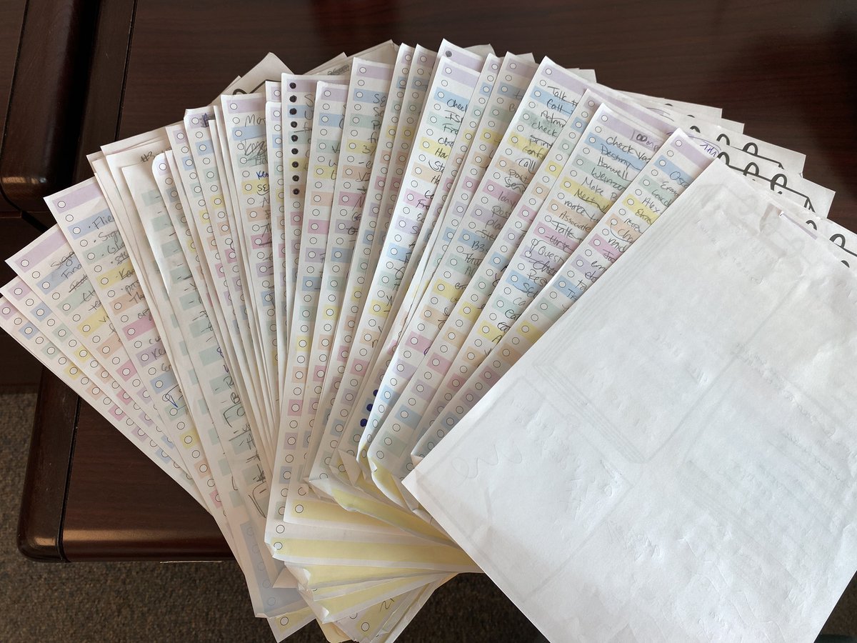 ProfeFrederick's tweet image. A school year worth of weekly To-Do Lists! Feels amazing looking back at everything I accomplished this year! Who else loves the feeling of checking things off their list?! 🙋🏼‍♀️ #OrganizationIsKey #FirstYearAdmin