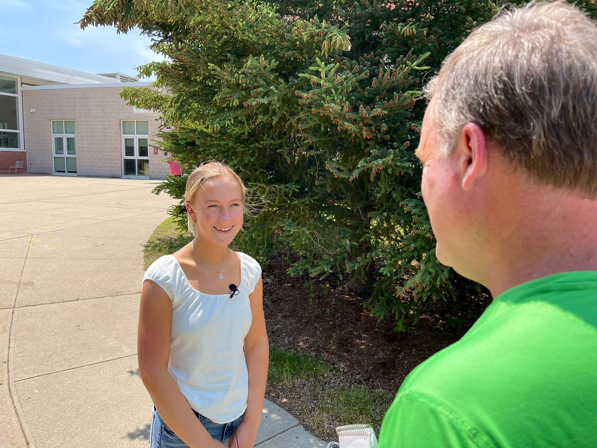 @fox25news Anchor @ChrisFlanaganTV is at Canton High today. He’s interviewing newly minted graduate Meg LaBelle on her epic documentary “Coronacoaster”. So excited to hear it will air on a segment called Positively Massachusetts. See Doc: m.youtube.com/watch?v=1EwrAm… @CantonHSnews