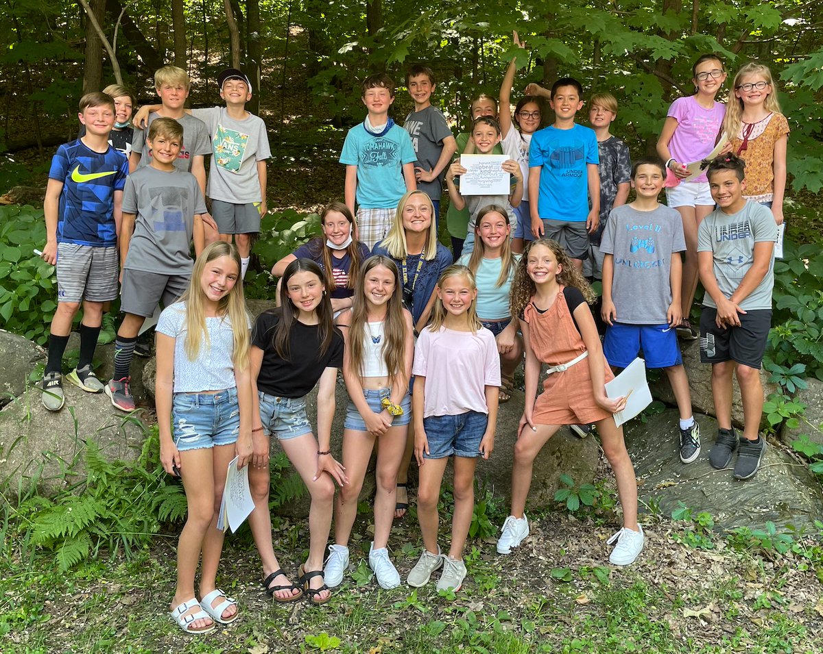 JeffersPondPLS's tweet photo. From Kinder graduation practice in the morning to 5th Grade Farewell in the afternoon, @JeffersPondPLS is slowly wrapping up the school year! https://t.co/fr6hmukIBq