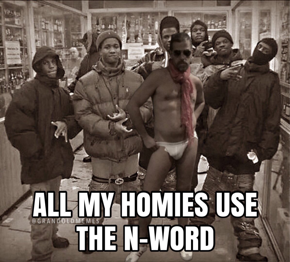grandoldmemes's tweet photo. #RacistHunter https://t.co/L0rgD55PAl