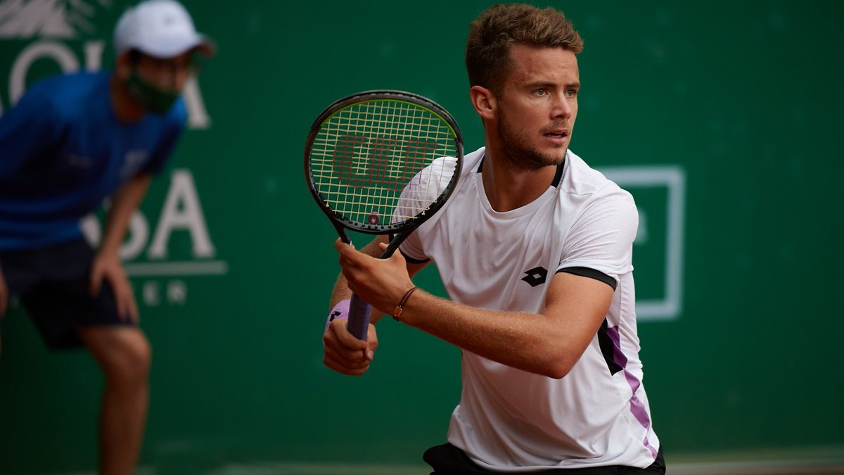 6-7(2), 7-5, 6-2 ✔️ Fresh off his first Grand Slam main draw win at #RolandGarros, Enzo Couacaud battles from a set down to advance in Almaty #ATPChallenger