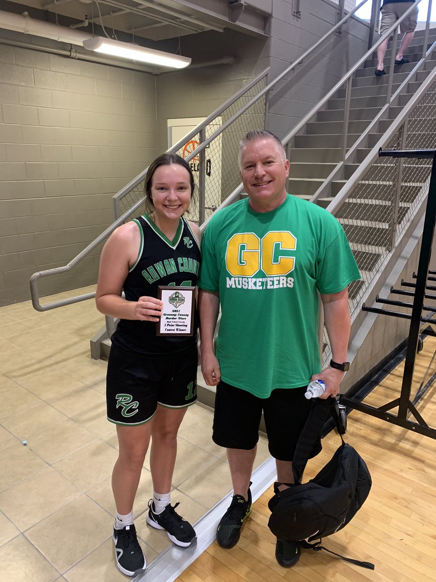 Hailey Rose getting her 3pt plaque from Coach Miller. Border Wars summer games was great. <a href="/Miller38Paul/">Paul Miller</a> <a href="/h_rosee20/">Hailey Rose</a>