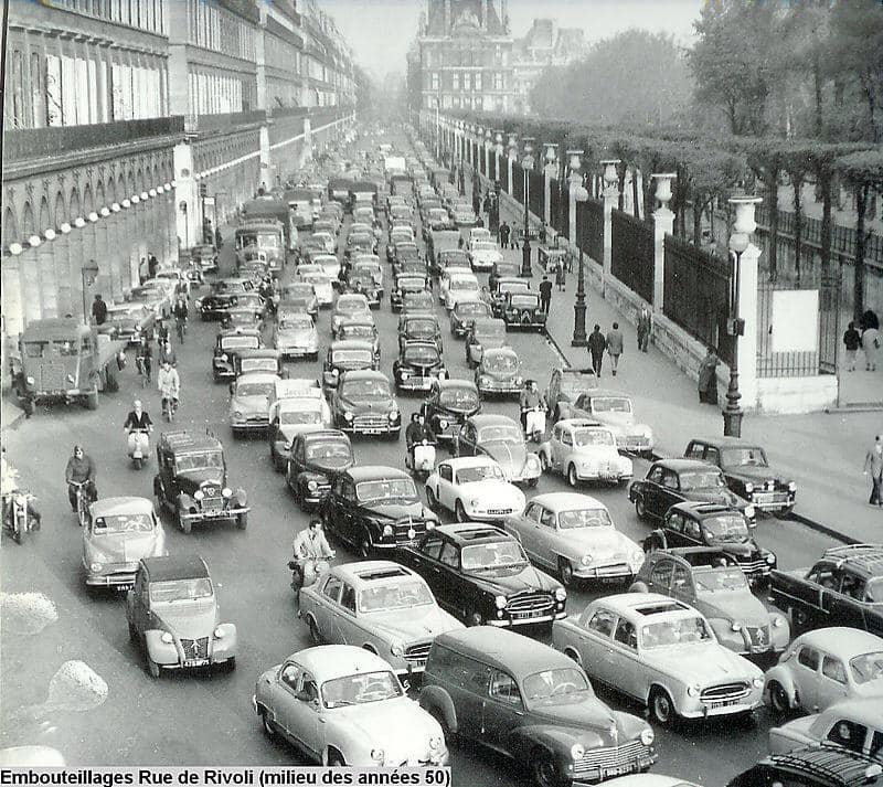 "Un rêve x 1,000,000 = chaos."

One of the few sensible things Le Corbusier ever said.