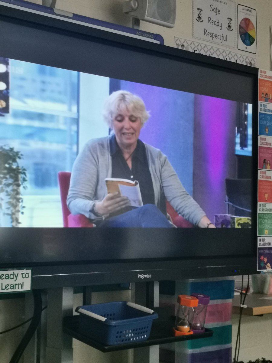 Today P4, watched an Authors Live with Gill Lewis! We listened to an excerpt from one of her novels and she talked about how to encourage wildlife in your garden. The novels that Gill Lewis writes tied in well with our recent habitats topic. We really enjoyed it! #BBCAuthorsLive