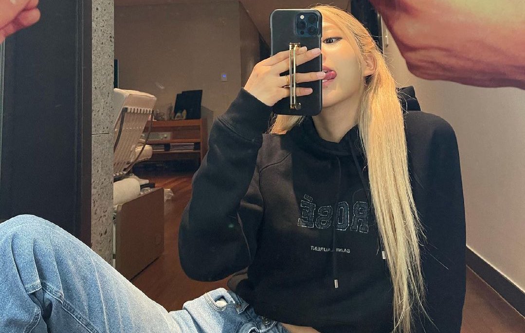 rosie tweet media