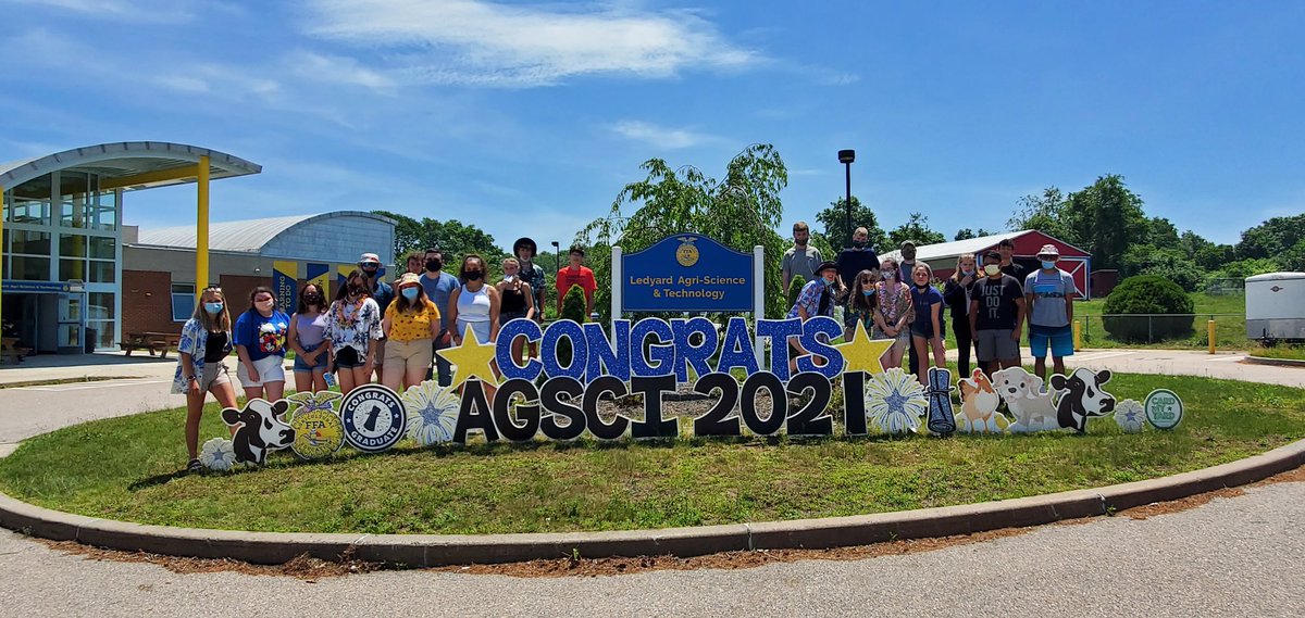 LedyardAgriSci's tweet photo. Congrats to our AgSci Class of 2021. We can't wait to see what you accomplish post graduation. https://t.co/bJaEW1IZ3R