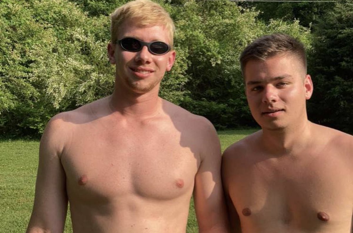 Happy birthday to <a href="/rothery_billy/">Billy Rothery</a> who is the most incompetent, inconsiderate, loud and obnoxious friend I have. He’s 22 and the proudest South Carolina resident I know (he doesn’t even live there yet). Anyways, hbd and I can’t wait to see the great parking garages you build🎊