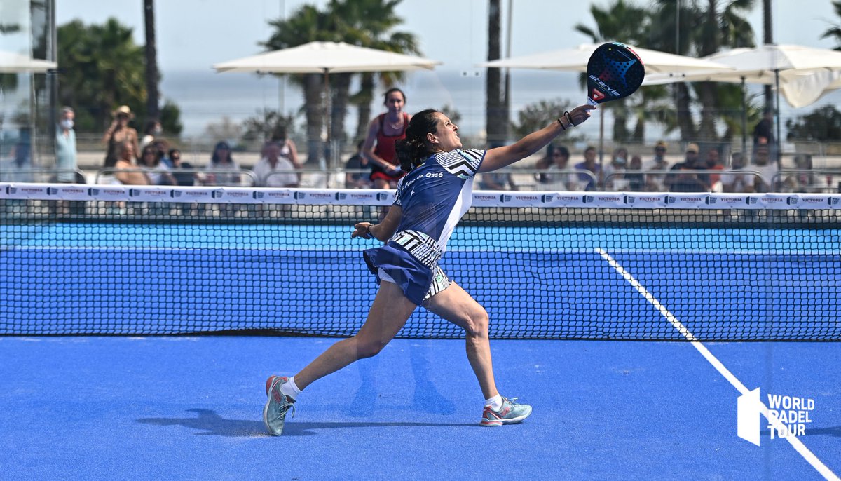 ⭕️ Avanzan un paso más en el cuadro de #PREVIA del Cervezas Victoria Marbella Máster
<a href="/AnitaFdezdeosso/">Ana Fdez de Ossó</a> &amp; <a href="/SaroneRSoto/">s a r a</a>.
🥊 6-4/6-2.
👎Pérez-Castillón.
📸<a href="/WorldPadelTour/">World Padel Tour</a> 
#veopadel #veo #pádel #elmira #wpt #cervezasvictoriamarbellamaster #málaga #andalucía