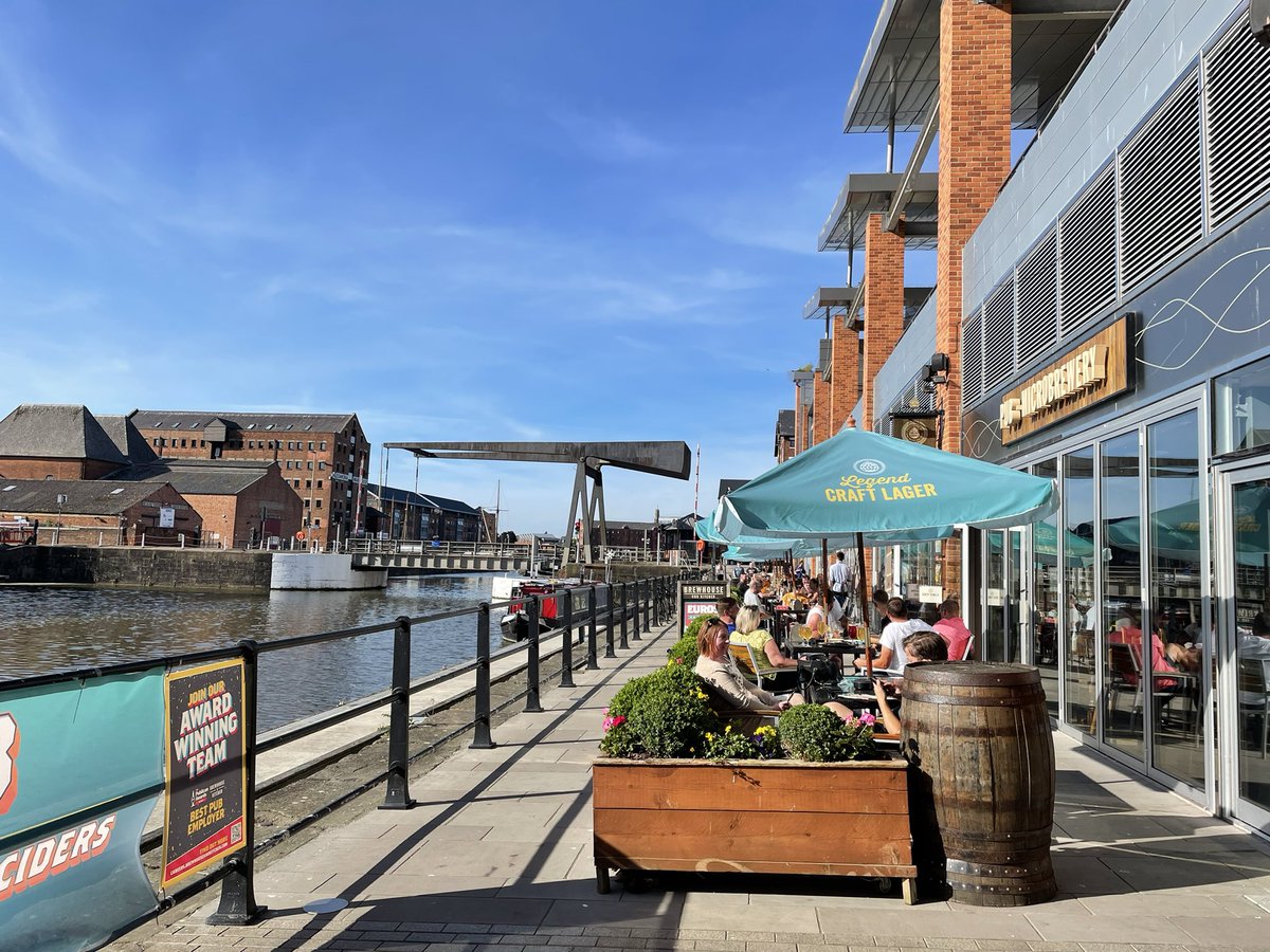 BKGloucester's tweet photo. Beautiful sunny evening in Gloucester Quays ☀️ Our outside space is busy busy and we’ll be serving a load of great beers until 11pm 😎🍻 https://t.co/muvrtIoduE