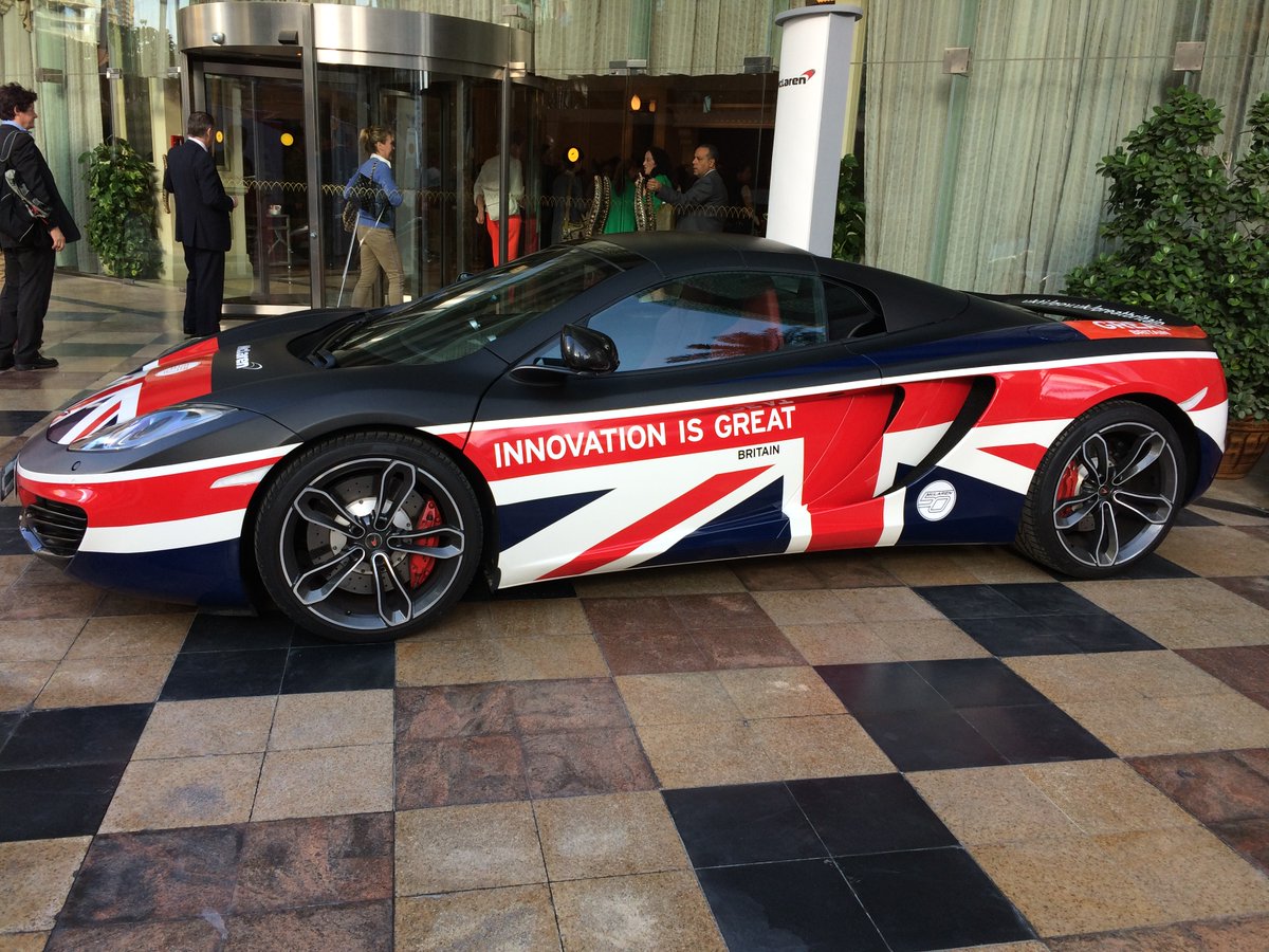 Remembering a magnificent UAE #greatweeks event celebrating and innovation  &amp; #AbuDhabiCulture and #art with <a href="/Lord_Livingston/">Ian Livingston</a> &amp; <a href="/DomJermey/">Dominic Jermey</a> of <a href="/UAEEmbassyUK/">UAE Embassy UK</a> with the super <a href="/McLarenF1/">McLaren</a>