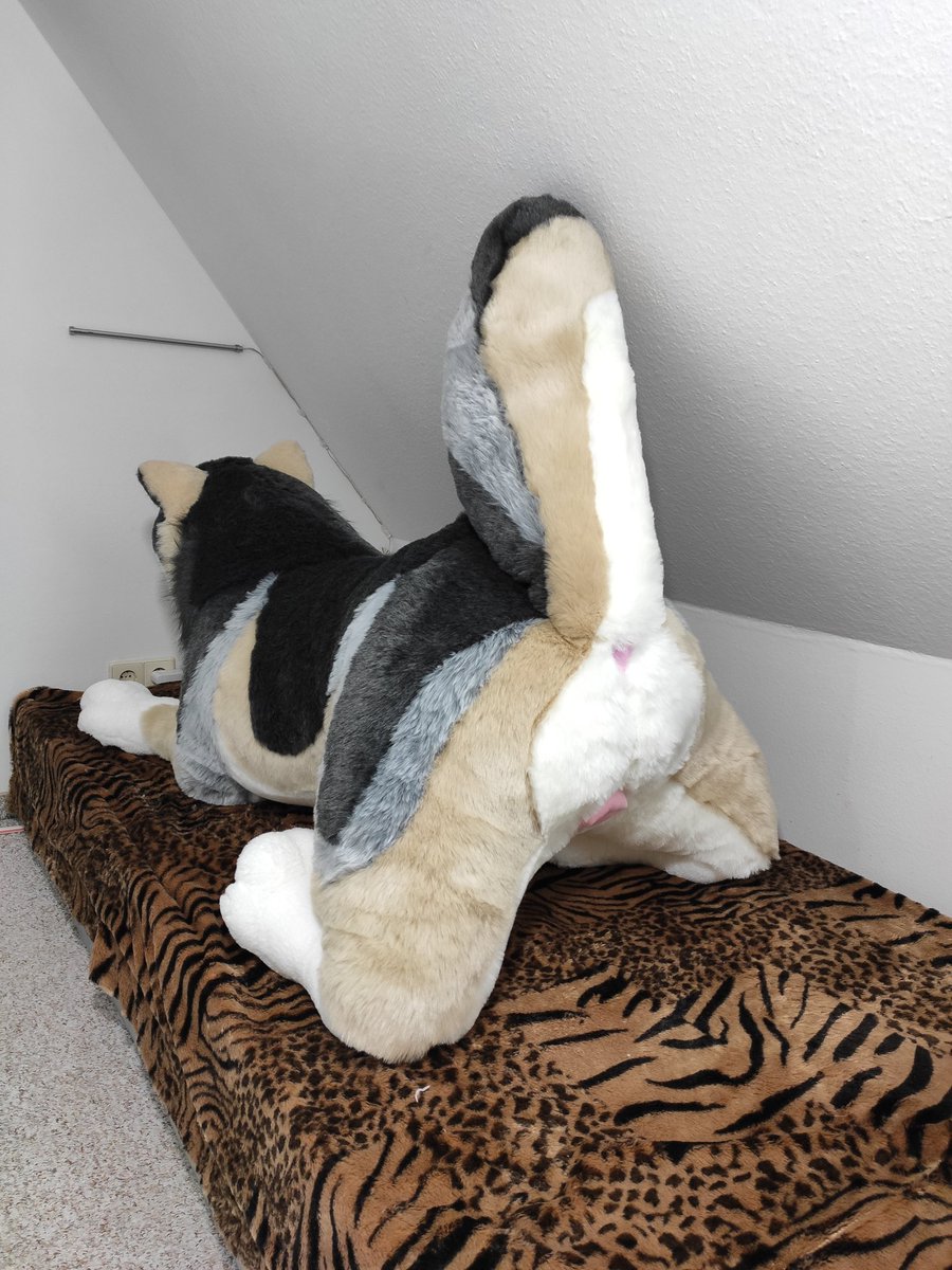 PlushLife wolfess has come my way and is now equipped with A vinyl butt and...