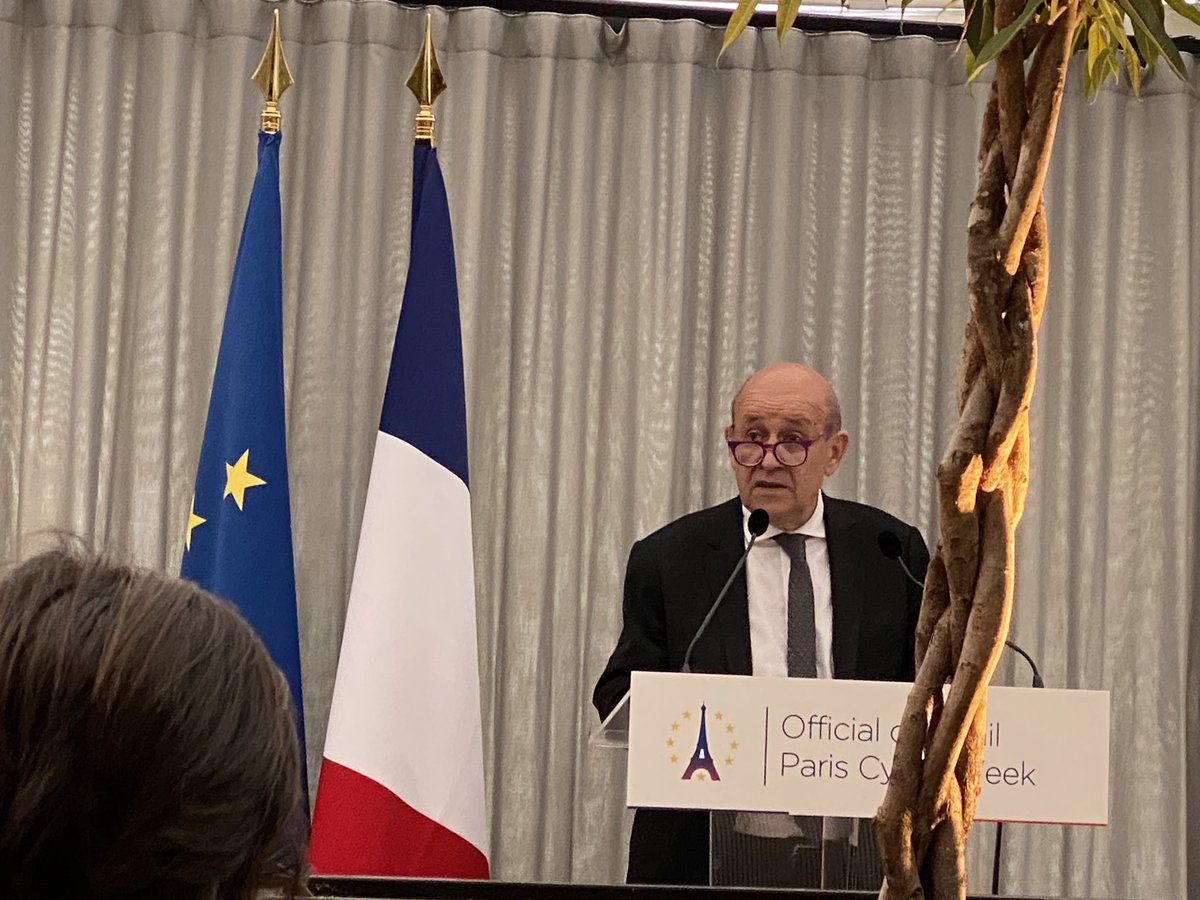 AmbNum's tweet photo. « L’horizon que nous devons nous fixer c’est d’instituer Internet comme un bien commun du XXIe Siècle, ce qui implique d’en défendre collectivement les principes fondateurs : un internet ouvert, neutre, transparent et sûr ». @JY_LeDrian #pariscyberweek https://t.co/wjRD9M3XVo