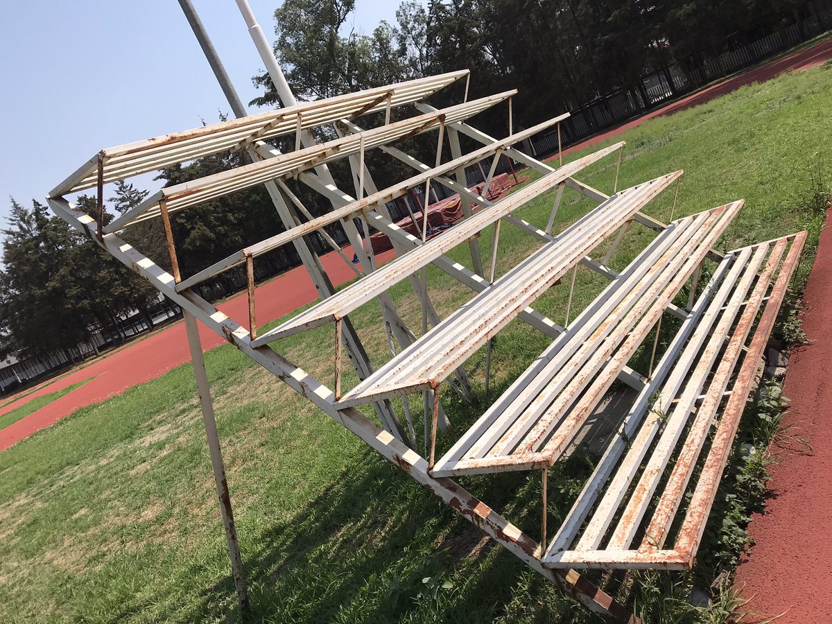 katilunga's tweet photo. Tras 15 meses cerrado, el Centro Deportivo Olímpico Mexicano reabre sus puertas.
En verano de 2019 cerró por falta de recursos para mantenimiento y en marzo de 2020 volvió a cerrar por pandemia.
Con semáforo verde en CDMX, el CDOM (en la Alcaldía Miguel Hidalgo) vuelve a operar. https://t.co/riX2ApOOUI