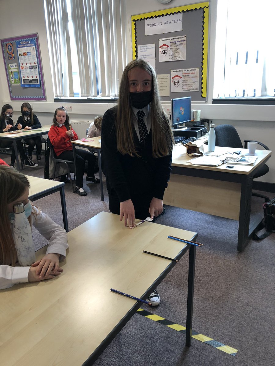 Miss Lynch tweet media