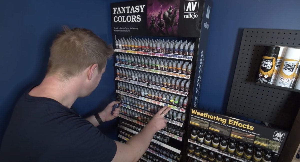 vallejocolors's tweet photo. 🇪🇸Hace poco vimos como nacia el nuevo estudio de @TabletopTime y quisimos ser parte de él, asi que ayudamos con nuestros acrilicos! Ahora Jazza intenta su primer NMM con nuestros colores. ¡Corre para ver el resultado!🔥🤩
.
🎥https://t.co/zGsySXX7h8
#alwaysvallejo #tabletoptime https://t.co/X1IVk8UjyM
