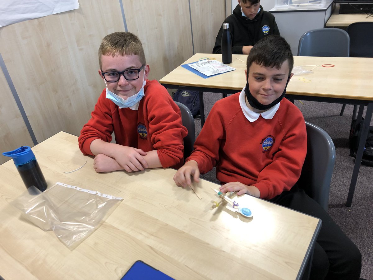 Miss Lynch tweet media