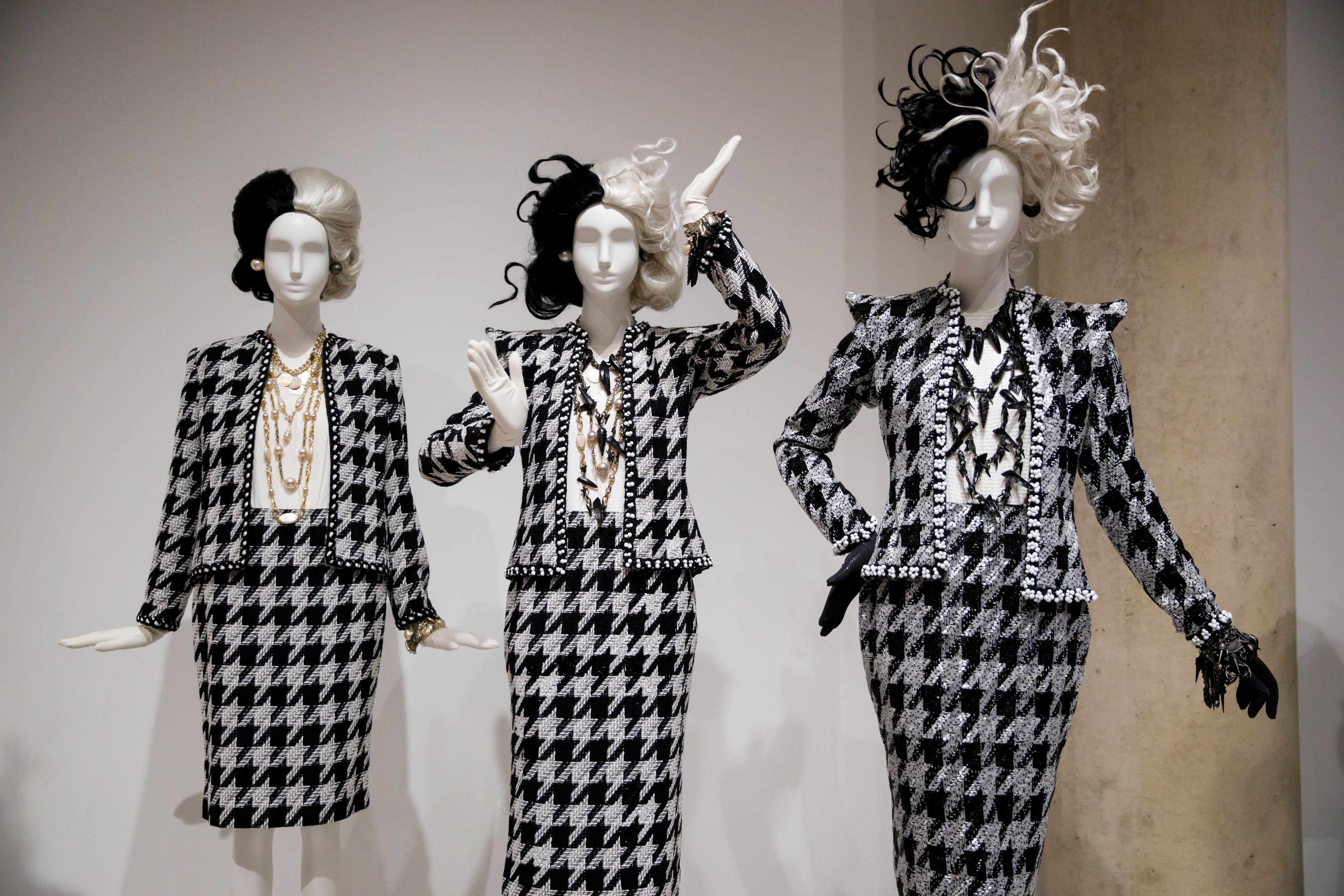 Iu Bloomington على تويتر It S True You Can Visit The Original Cruella De Vil Costumes From Award Winning Actress Glenn Close S Closet Right On Campus See For Yourself Https T Co Ljjastjeuy Https T Co 0mfozlnj6t