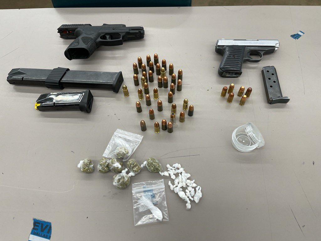 NCNPODPD's tweet image. Outstanding job by the days #NCCRT!  In the past 2 weeks, they have made 18 arrests, including a murder suspect, along with 4 guns and  narcotics seized: 14 Kilos GHB, 8.3g Meth, 3.4g Cocaine, 185g marijuana.  Continuing  @DPDChiefGarcia weeding plan! #KeepingDallasSafe