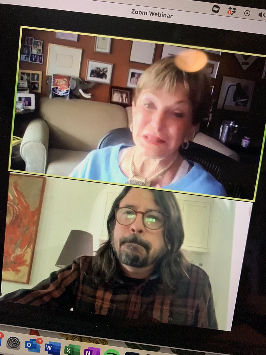 meeegzzz's tweet photo. Casual SPECIAL GUEST DAVE GROHL #EAMCVirtual https://t.co/ni4iK6sDkK