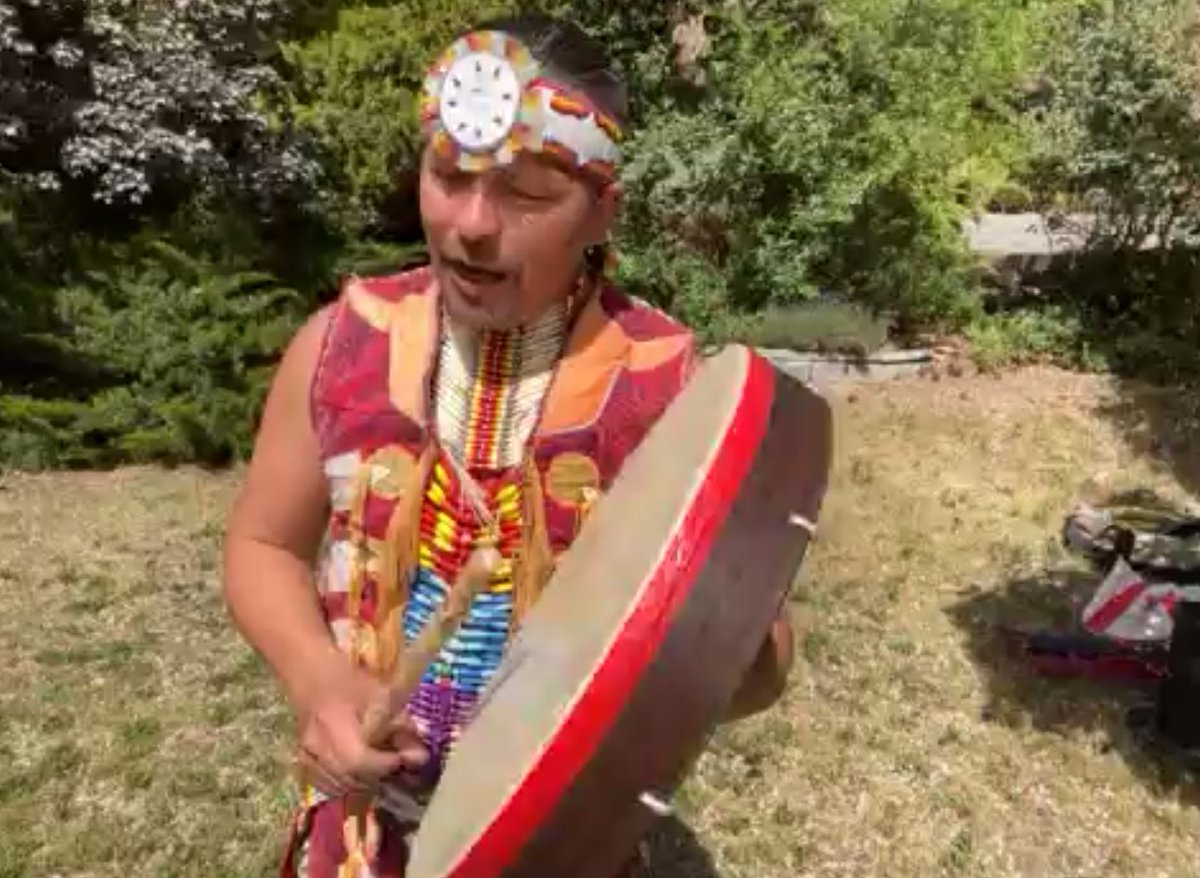 ABSchoolBoards's tweet photo. We are privileged to be joined by @DallasArcand1 today, three-time World Champion Hoop Dancer, storyteller, keynote and musician! #ASBARoadmap #abed https://t.co/plDMhdtErX