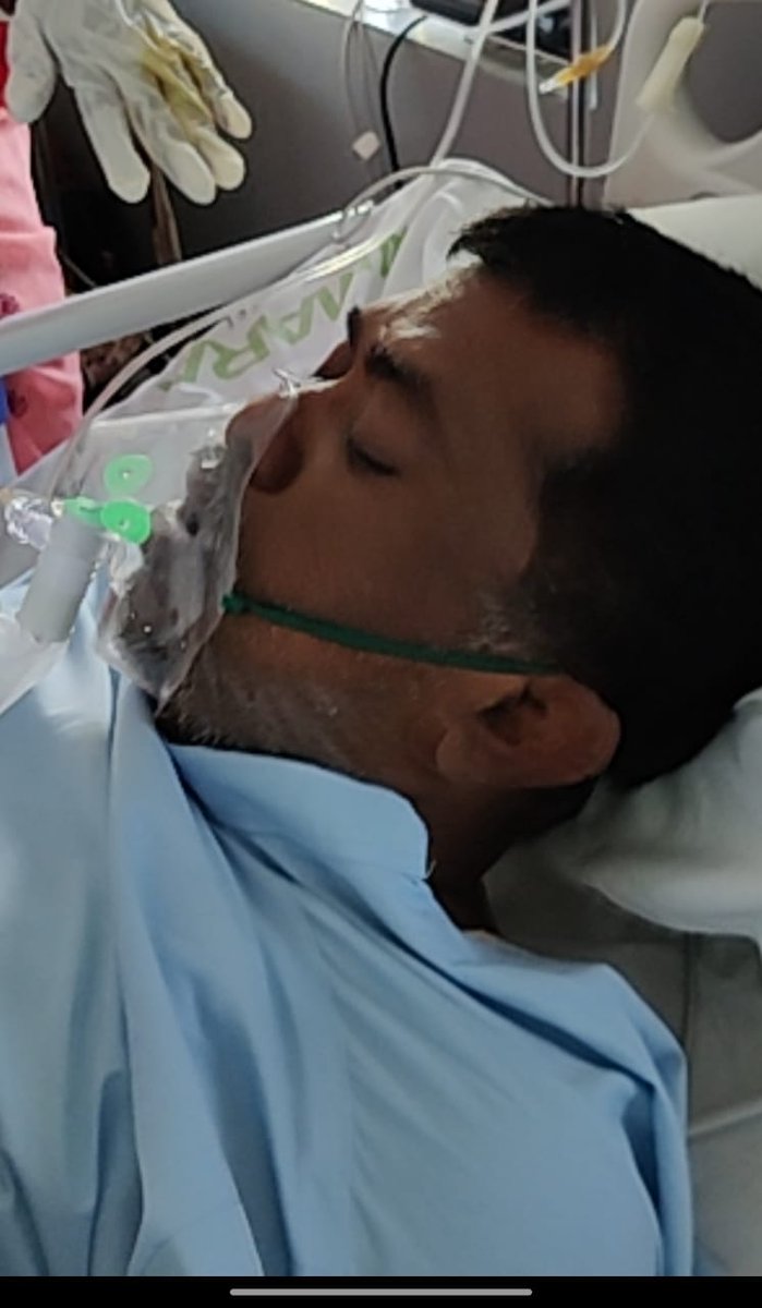 ap_kavin's tweet photo. @SonuSood @actor_Nikhil @SoodFoundation @RRRMovie 
EMERGENCY. We need ventilator bed in tirupati. 
PATIENT NAME : M. NAGARAJU
PATIENT SATURATION : 60
CONTACT NUMBER : 6301639252
Please.... ITS URGENT
🛑🛑 https://t.co/nvENICOZb5