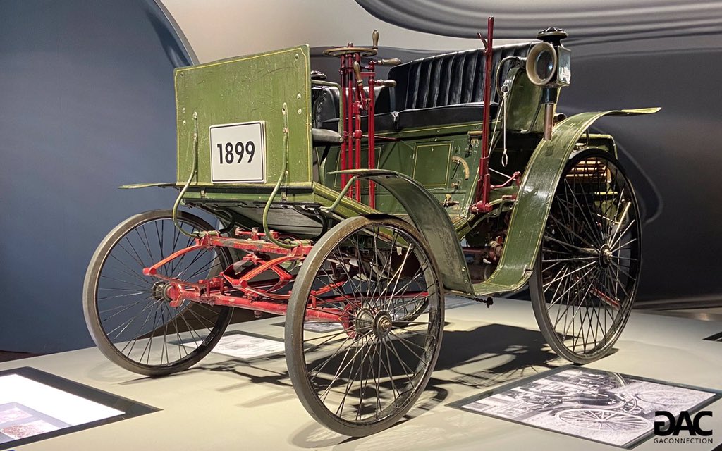GACONNECTION96's tweet photo. Benz „Velo“ Confortable (1899)
#vw #autostadt #volkswagen #automuseum #benz #motorwagen #benzvelo #confortable #classicbenz #classiccaroftheday #classiccar #oldtimers #cabriolet #carsofinstagram #automobiles #carphotography #automotivephotography - https://t.co/iOESohJB27 https://t.co/OY8c2zLD5h